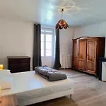 Village Collection Le Vauvert